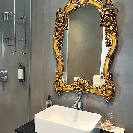 The Babe Boutique Hotel